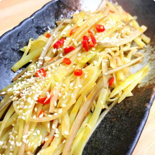 【綠在家中GIY】麻辣炒雙絲 【綠在家中GIY】麻辣炒雙絲