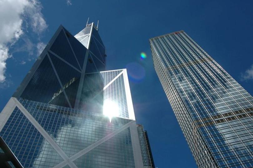 緊貼全球趨勢 抓緊金融機遇