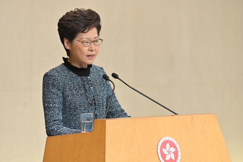 特首堅定支持警隊依法止暴