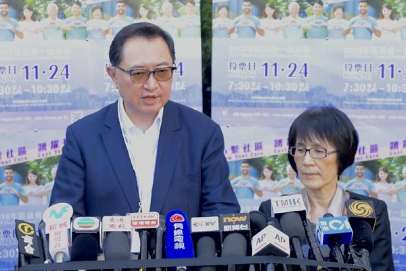 馮驊籲選民投票時遵守秩序