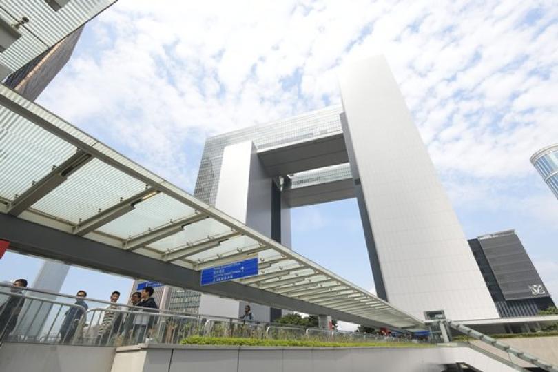 公務員3月獲新酬並追補薪金 公務員3月獲新酬並追補薪金