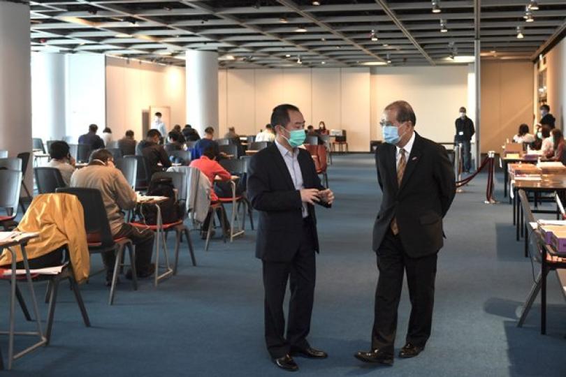 張建宗視察家居檢疫控制中心 張建宗視察家居檢疫控制中心