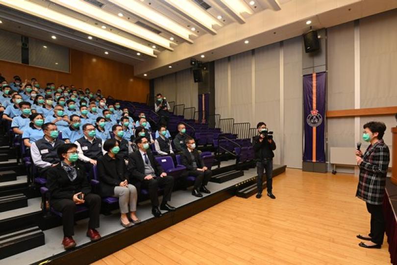 特首到訪民安隊總部 特首到訪民安隊總部