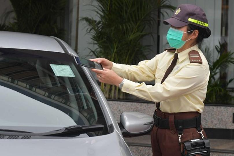 電子違泊告票下周一推出 電子違泊告票下周一推出