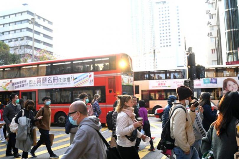 上季本地居民總收入跌0.6% 上季本地居民總收入跌0.6%