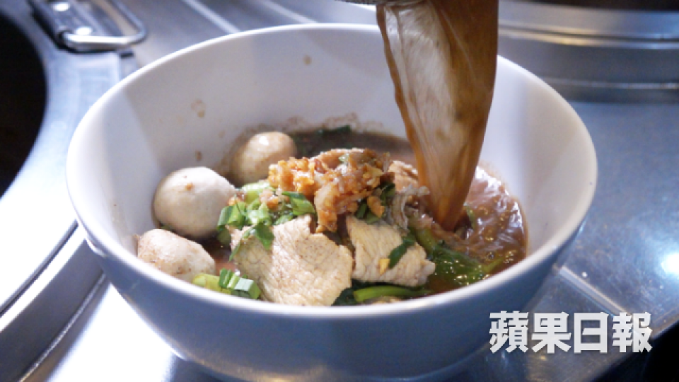 30年家族湯底配方做五星級船麵 創濕炒火鍋新食法3